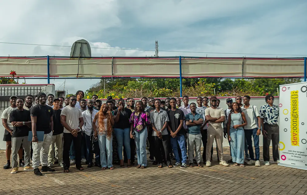 DevCongress members gathered outside for an April meetup group photo